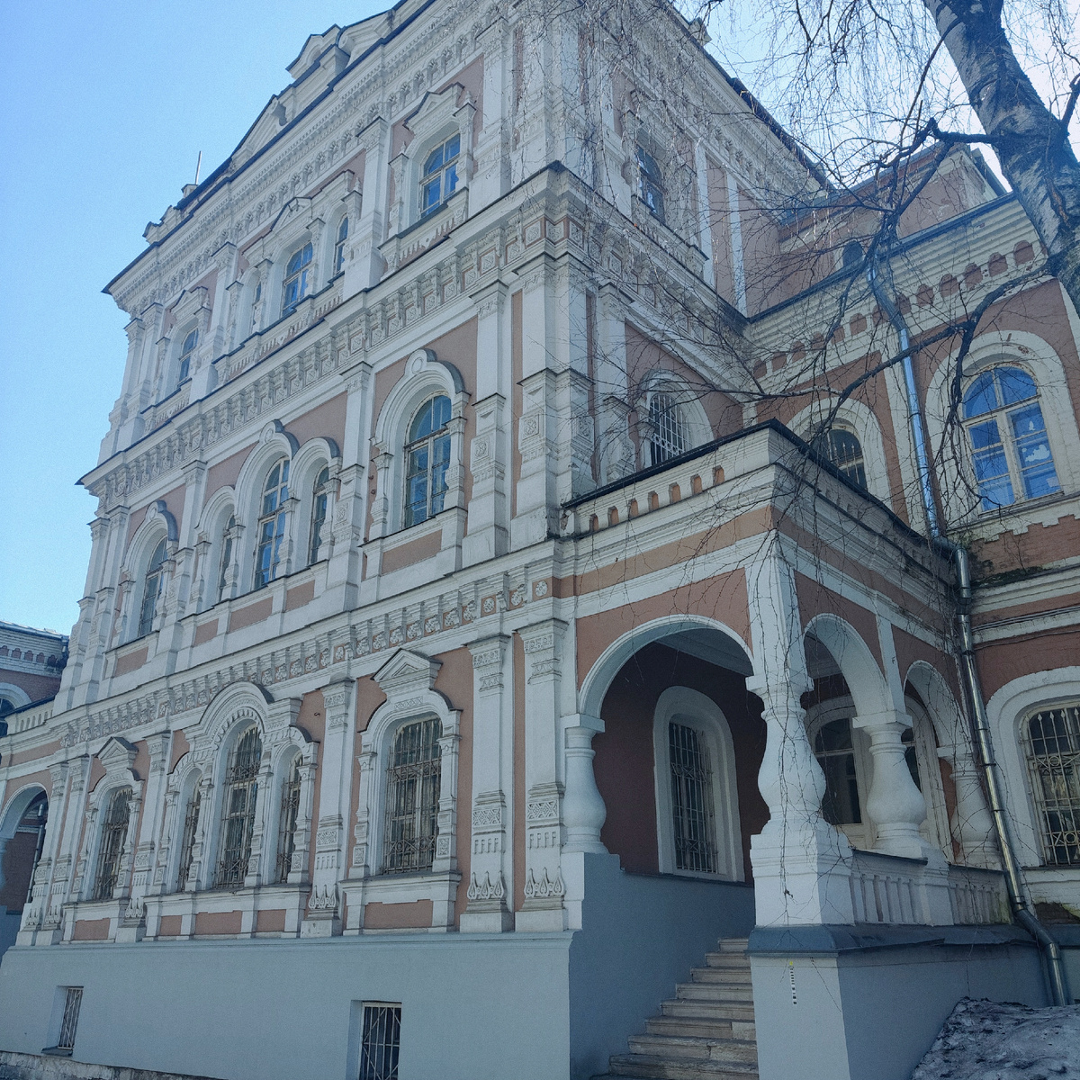 Загородный дворец (фото автора)