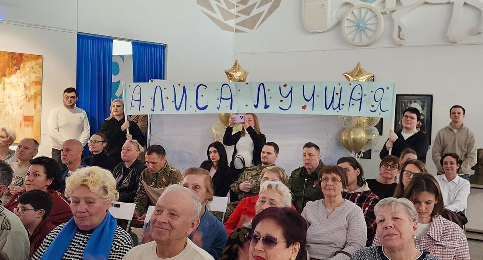    Максим Сафронов