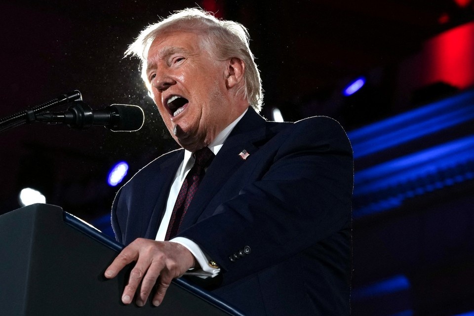    Удар Зеленскому под дых: Трамп заявил о вмешательстве Украины в американские выборы REUTERS