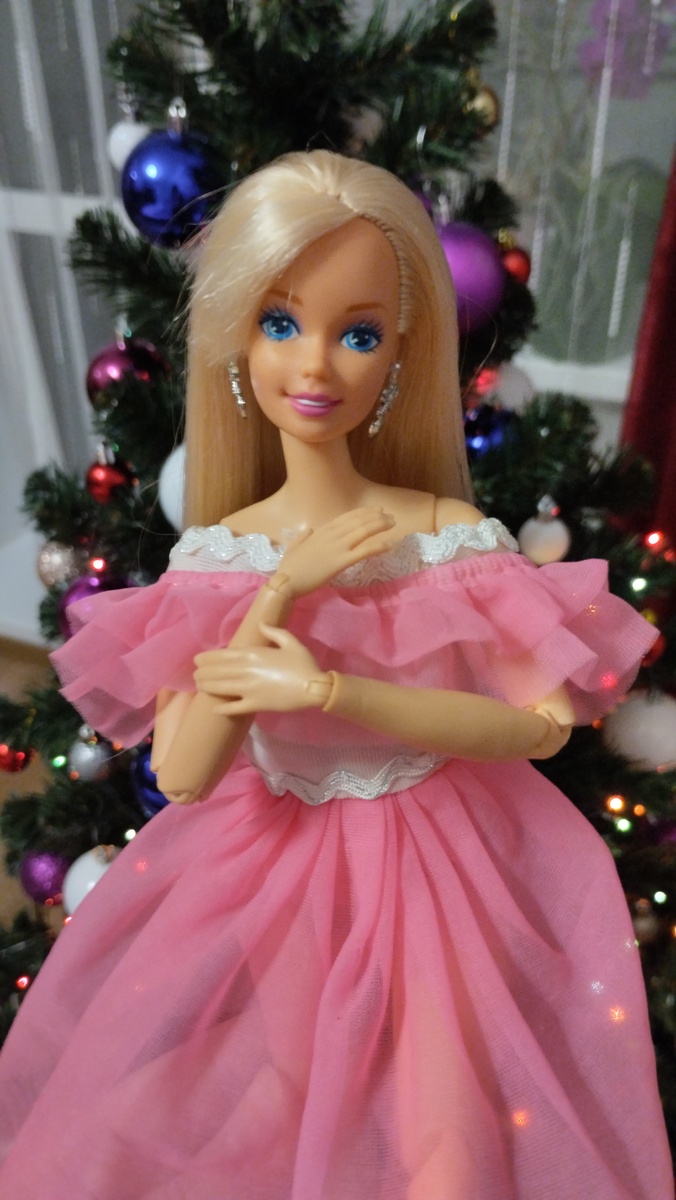 Праздничное платье принцессы 