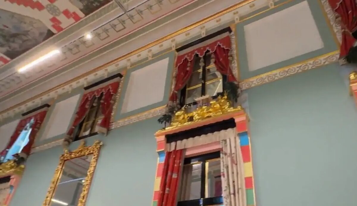    Десюдепорты в Китайском зале. Фото: стоп-кадр видео от пресс-службы ГМЗ «Царское Село»