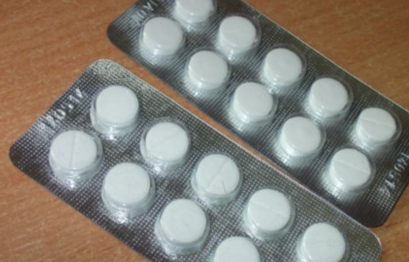 Каптоприл: почему из аптек изымают отдельные серии? И что напоминают врачи про анальгин и аспирин