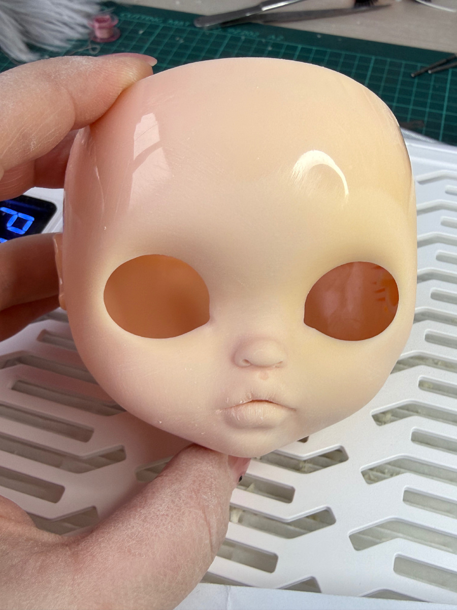 Здесь ещё не всё готово, но главное уже есть