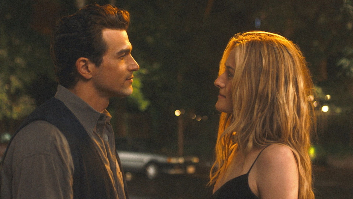    Кадр из сериала «История любви», реж. Джесси Перец, Кристл Робинсон, Джиллиан Робеспьер и др., FX