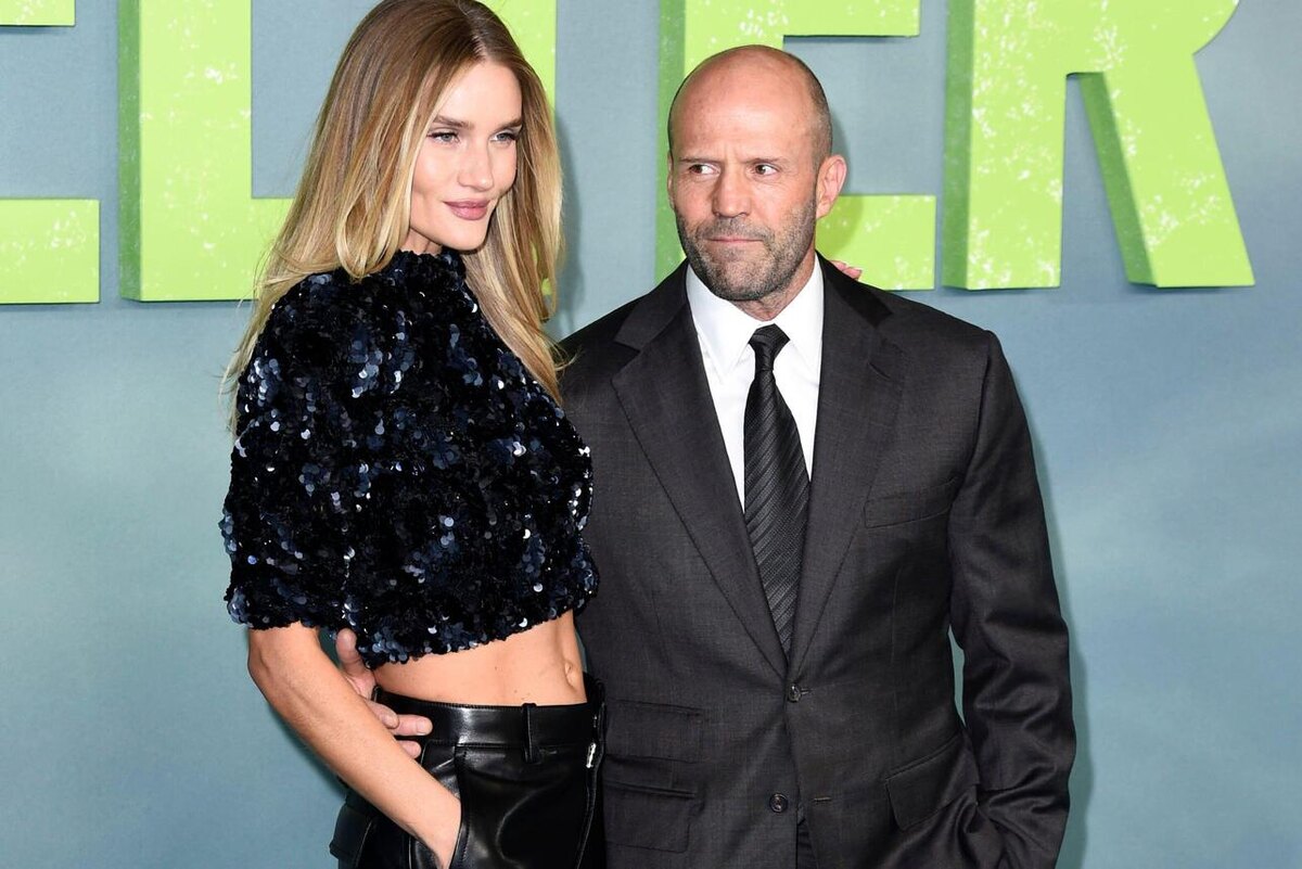    Роузи Хатингтон-Уайтли со своим бойфрендом Джейсоном Стейтемом LEGION-MEDIA