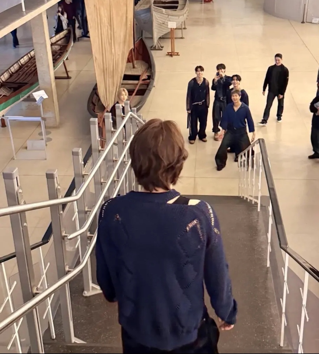 Кто-то сделал кусь? Неееет, это высокая мода) 