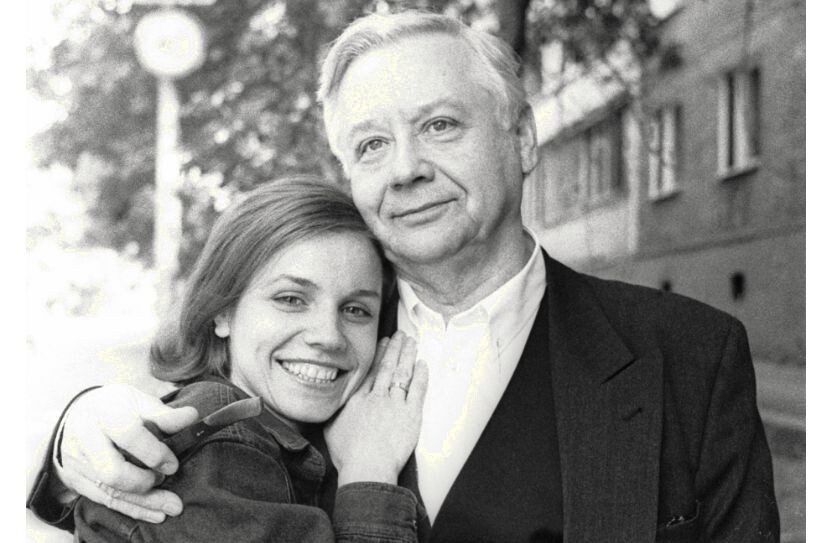 Олег Табаков и Марина Зудина в 1994 году