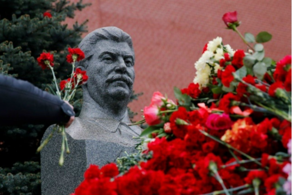 Город, где Сталин не прижился: почему в Севастополе нет памятника вождю, и в чём феномен его личности в современный период?