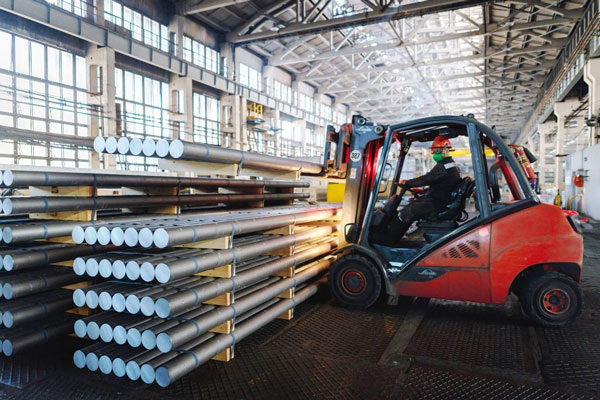    Промышленность Свердловской области снизилась до 90,5%: просели добыча и металлургия