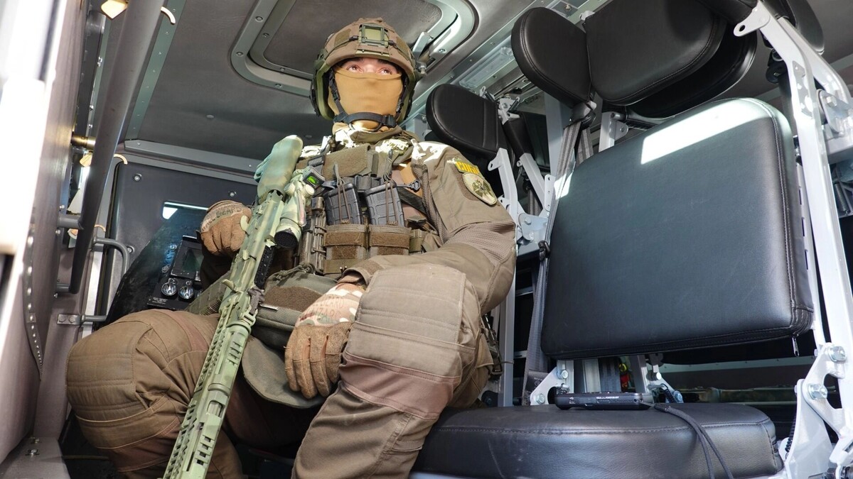    Боец СОБРа «Столица» Росгвардии Иван о своем подразделении: «Здесь находятся самые верные и надежные люди!»   newizv.ru