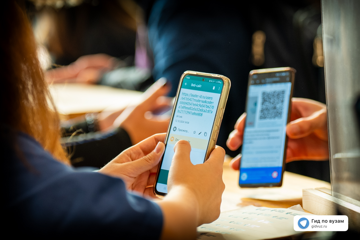 «Дотянуться до неба». Всероссийский фестиваль беспилотных авиационных систем. СМИ «Гид по вузам».
