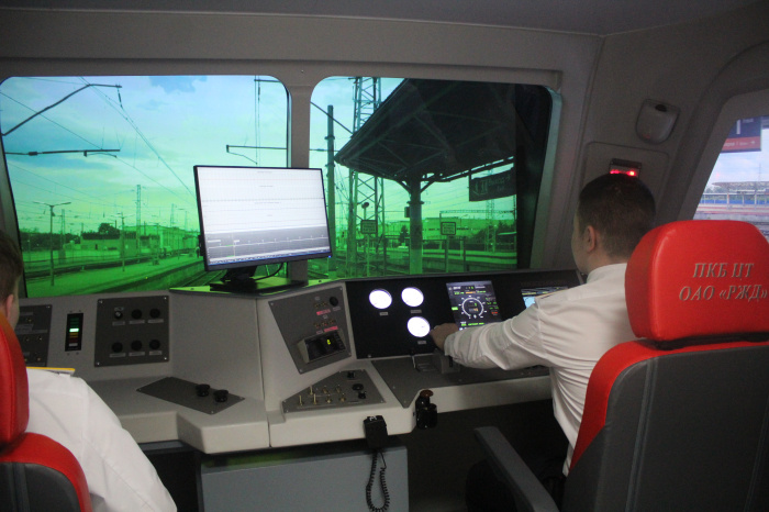    Егор Емельянов