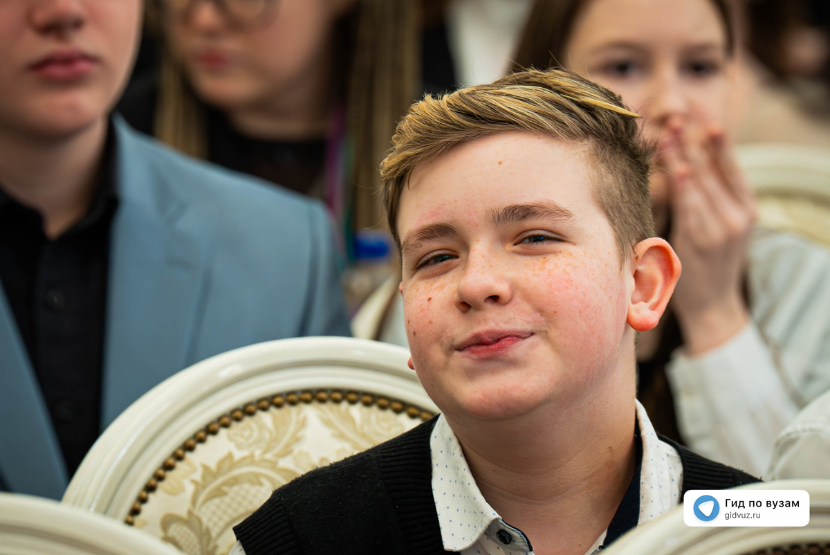 Торжественное открытие IX Регионального ученического фестиваля для детей с ОВЗ «Голос страны время действовать». СМИ «Гид по вузам»