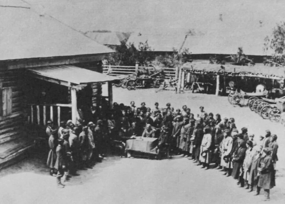 Сельский сход. Фото https://avatars.mds.yandex.net/i?id=d9b2803bbc9f5fe9ea491ba82c6cc49b_l-7843541-images-thumbs&n=13