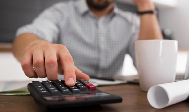    Декларацию 3-НДФЛ нужно подать до 30 апреля: россиянам напомнили сроки