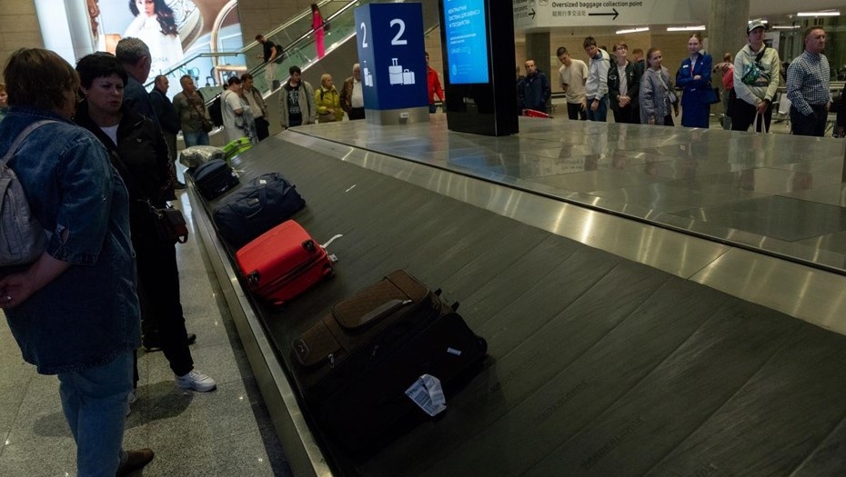    Аэропорт Пулково. Зона выдачи багажа. Автор фото: Тихонов Михаил/ДП