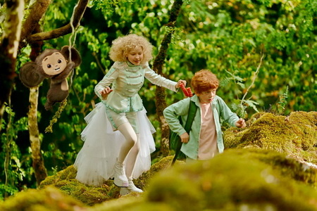 Нормальные герои всегда идут вперёд ....