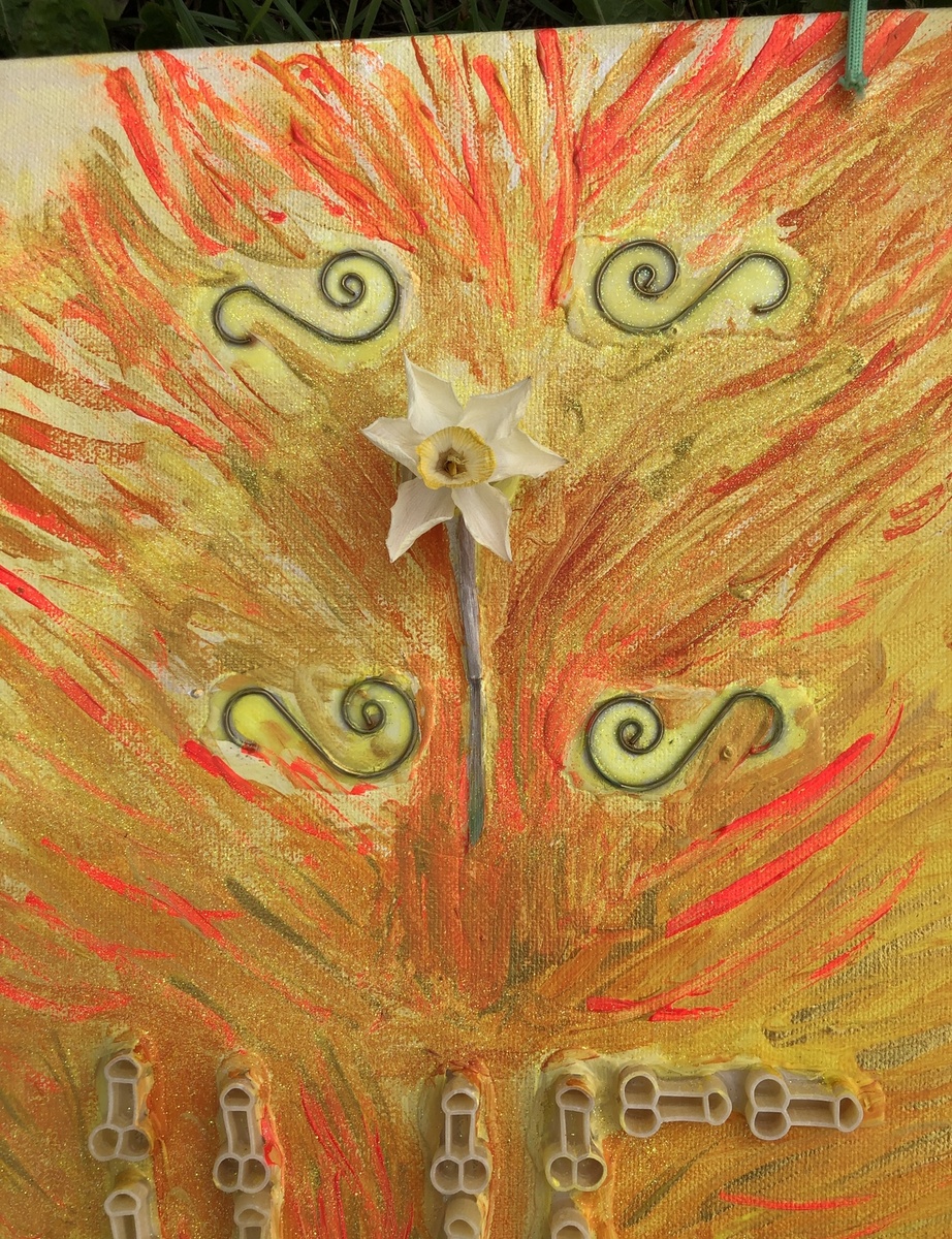 Нарцисс на арт-объекте «Офуенное Вдохновение» от художника Летящая Душа Анастасия Соловьева 