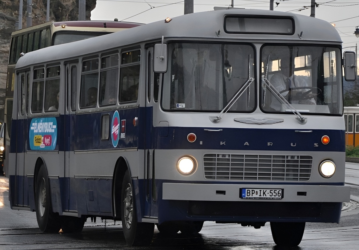 Городской автобус IKARUS 556. Автопробег. Венгрия. Наши дни. 