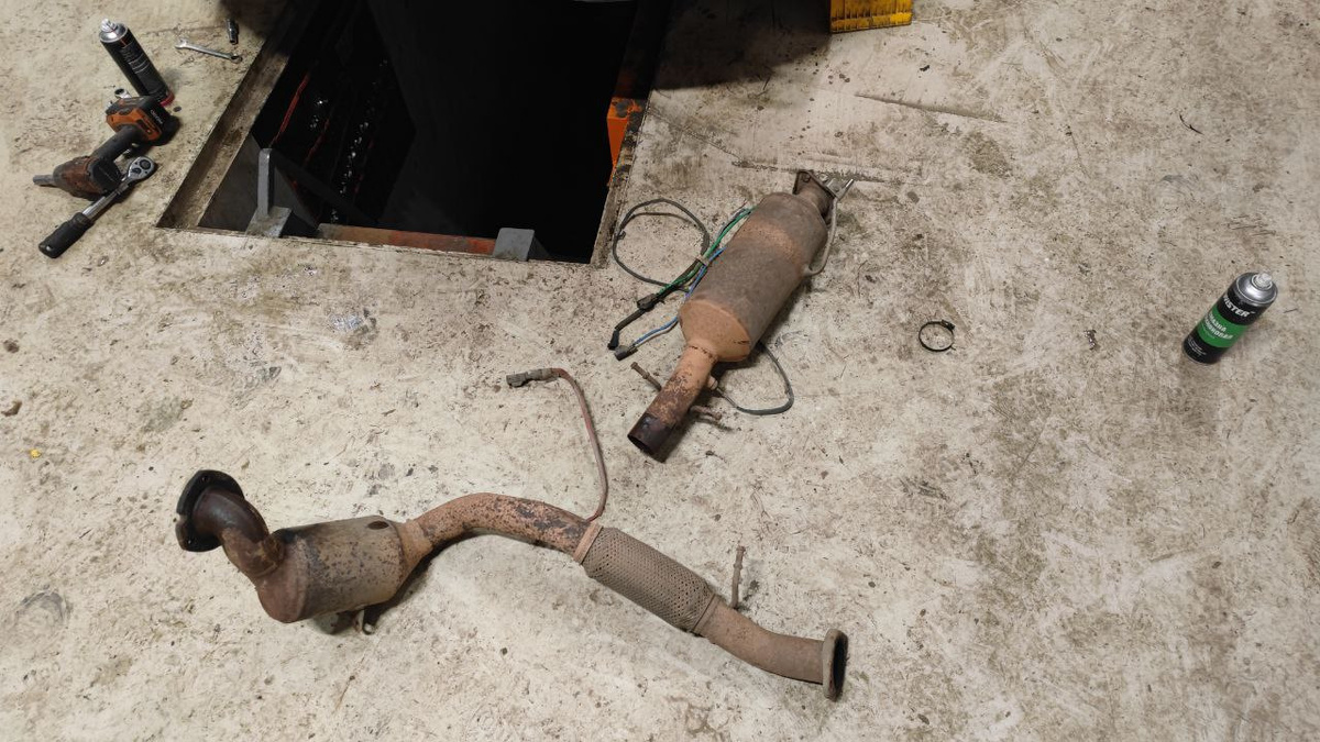 Сажевый фильтр и катализатор Форд Транзит
