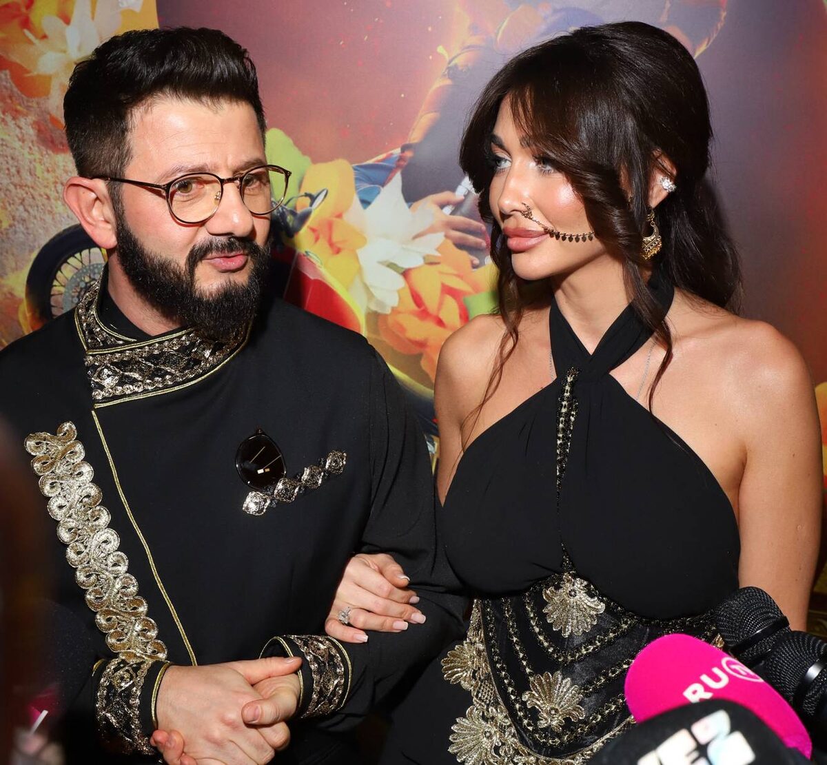    Михаил Галустян и Лилия Киосе на премьере комедии "Королек моей любви"Фото Сергея Бардина