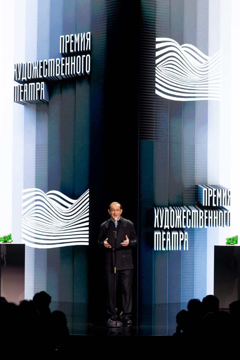 Художественный руководитель МХТ имени Чехова Константин Хабенский