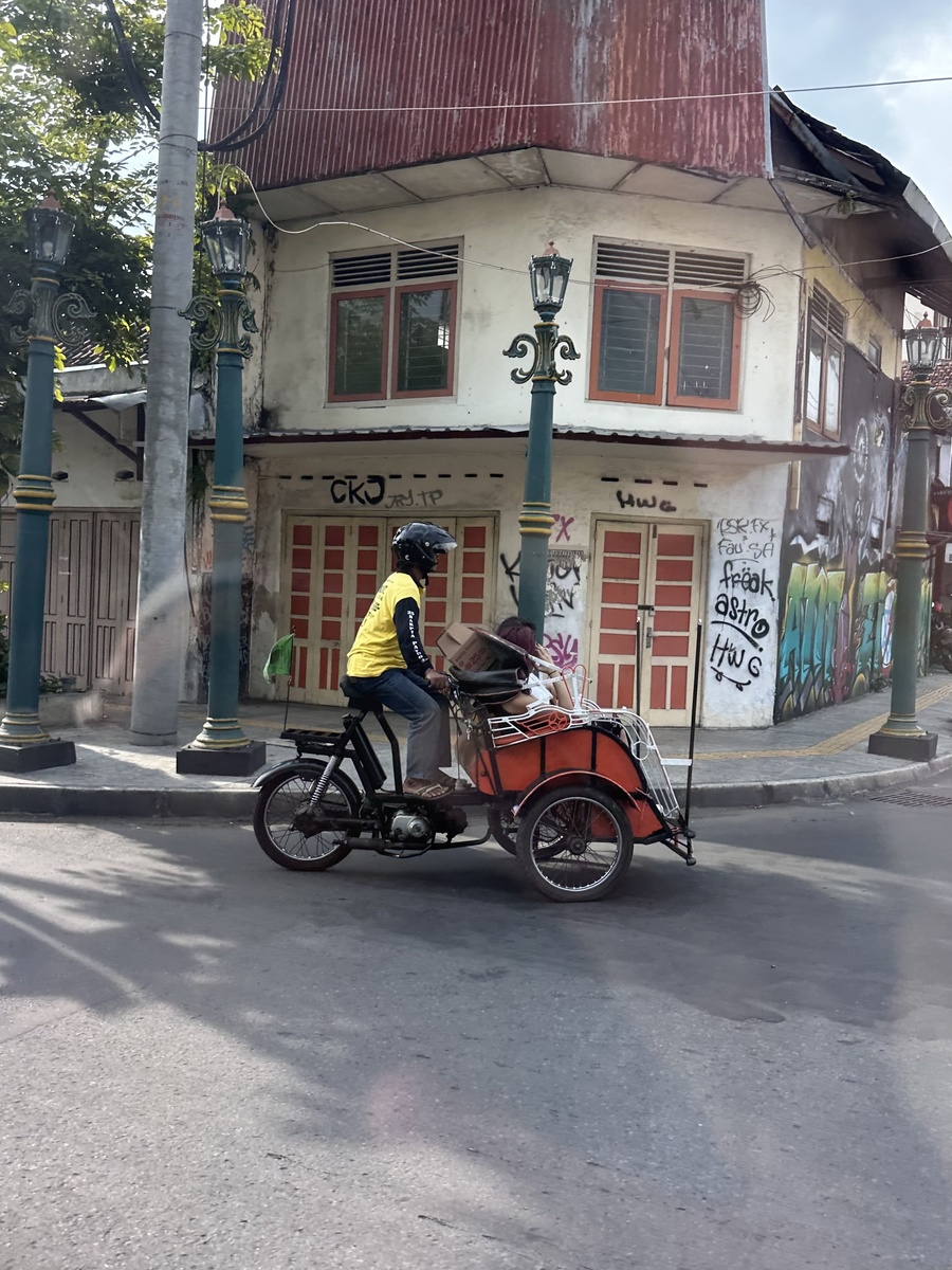 Моторикши, чисто азиатский колорит