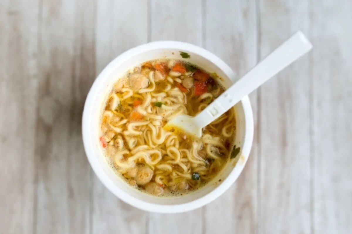    Диетолог Кованова: «доширак» можно употреблять не чаще двух раз в месяц