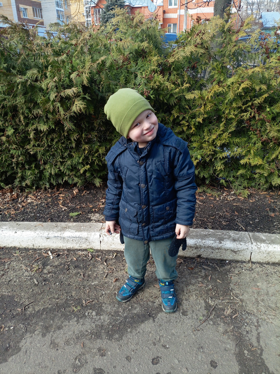 Вышли из поликлиники