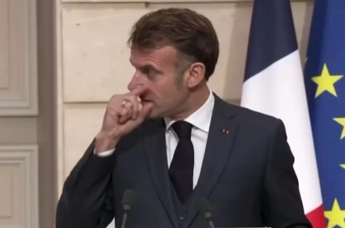    Эммануэль Макрон.