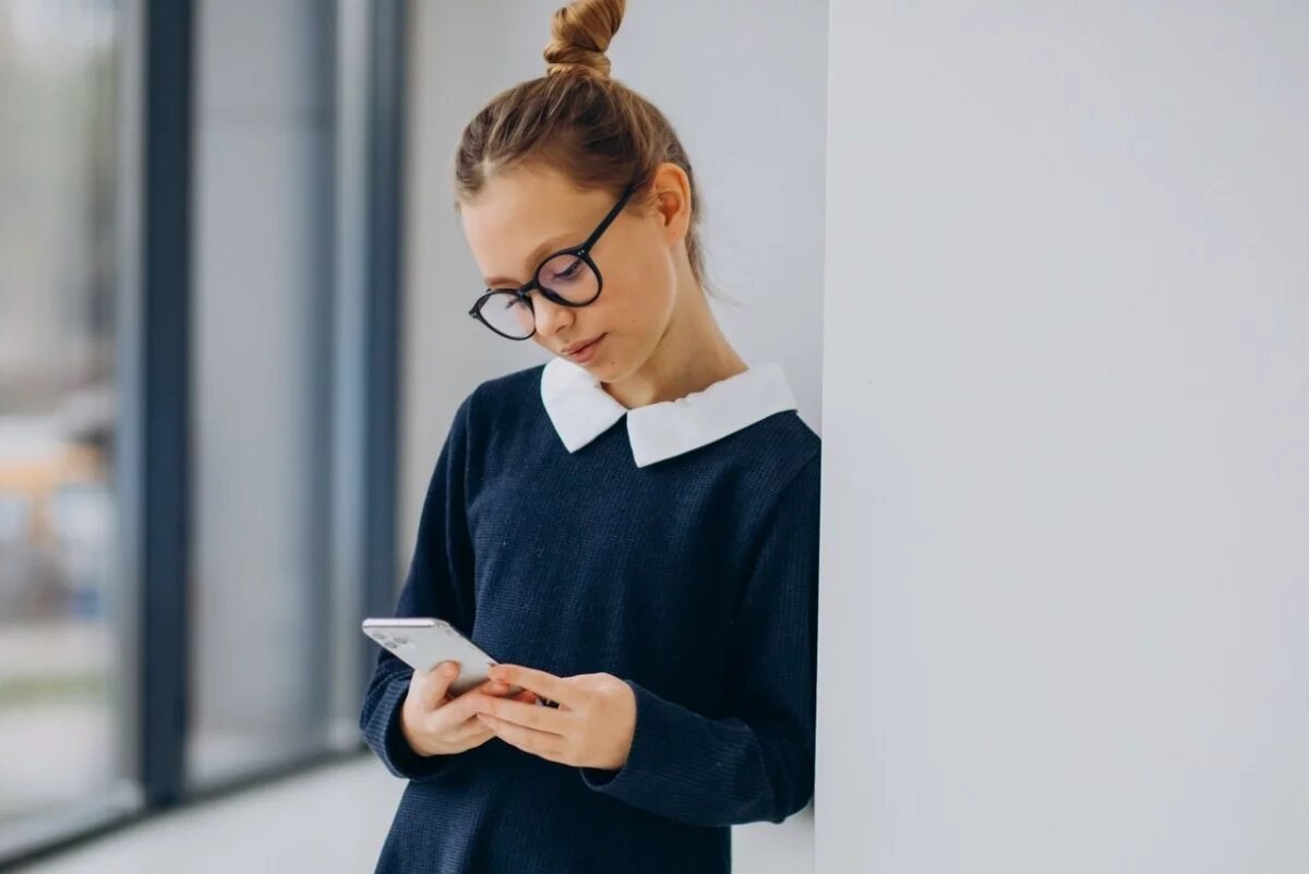    Хабаровских школьников будут готовить к ЕГЭ через мессенджер MAX