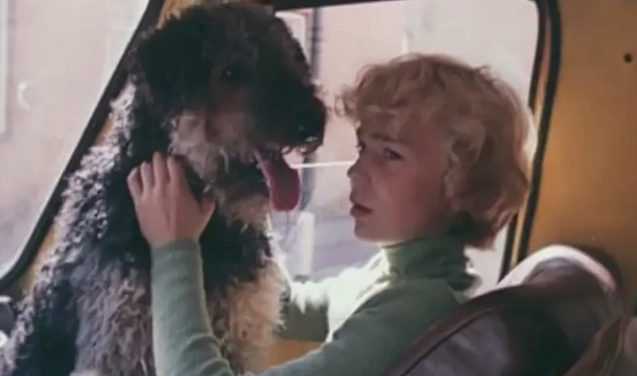 Четвероногий артист, покоривший сердца зрителей в «Приключениях Электроника» - совершил подвиги, которые не вошли в кадр