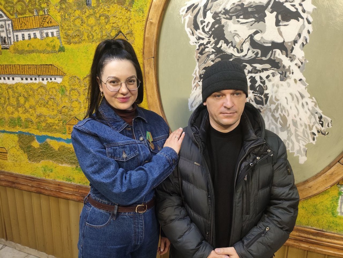 Военные волонтёры