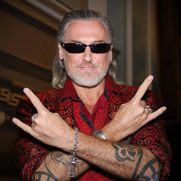     Сегодня 65 лет Никите Джигурде