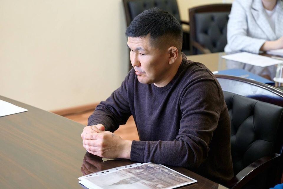    Александр Прокопьев провел личный прием граждан. Источник: t.me/asprokopyev