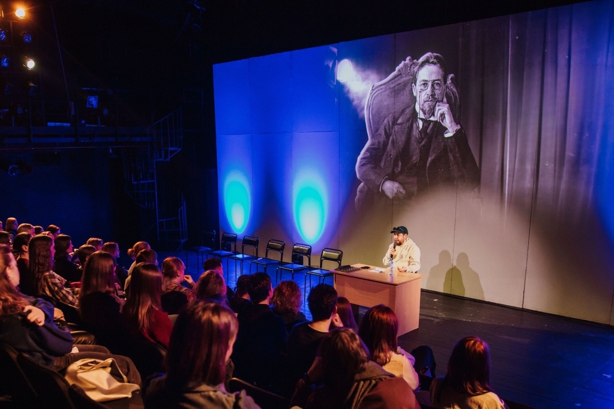 Фото: Алтайский краевой театр драмы имени В.М. Шукшина