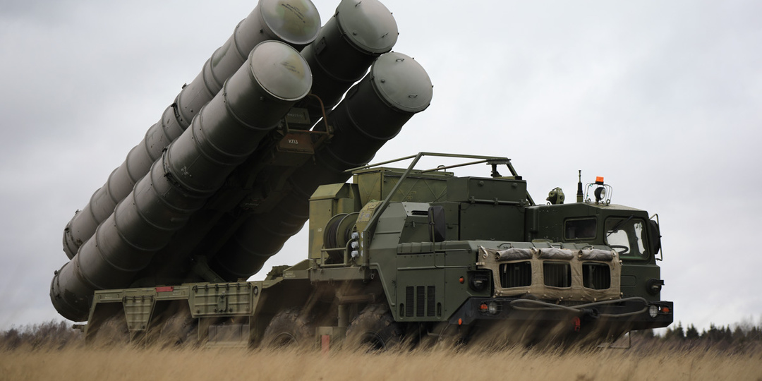 Российская ПВО пресекла масштабную атаку дронов ВСУ