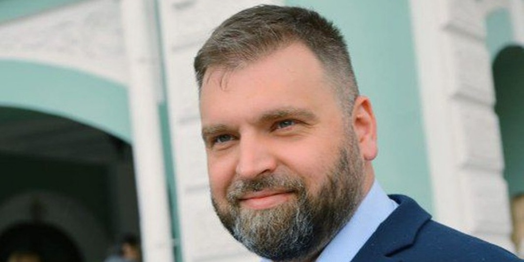 «Репетиции стартуют с «застольного» периода» — первый зам омской Драмы Андрей Маслов о театральном закулисье