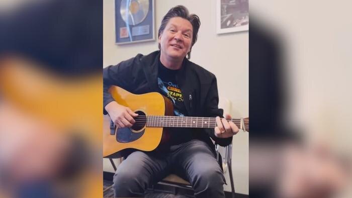 Обложка © Facebook (признан экстремистской организацией и запрещён на территории Российской Федерации) / Ronnie Bowman