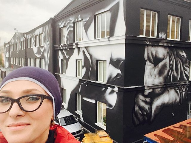 Художница по росписи