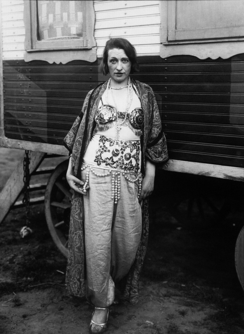 August Sander ─ Circus Artist, 1901.
