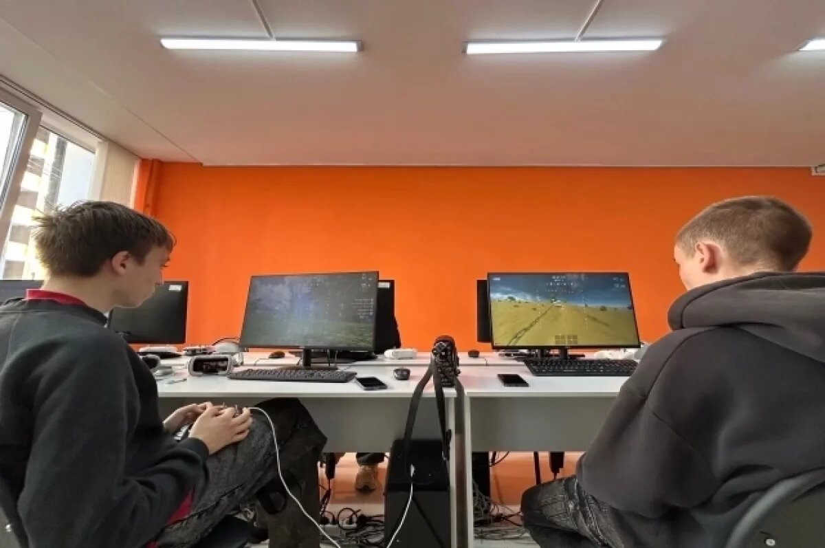    Команда АГКПТ удержала лидерство в третьем этапе лиги дронов АГУ