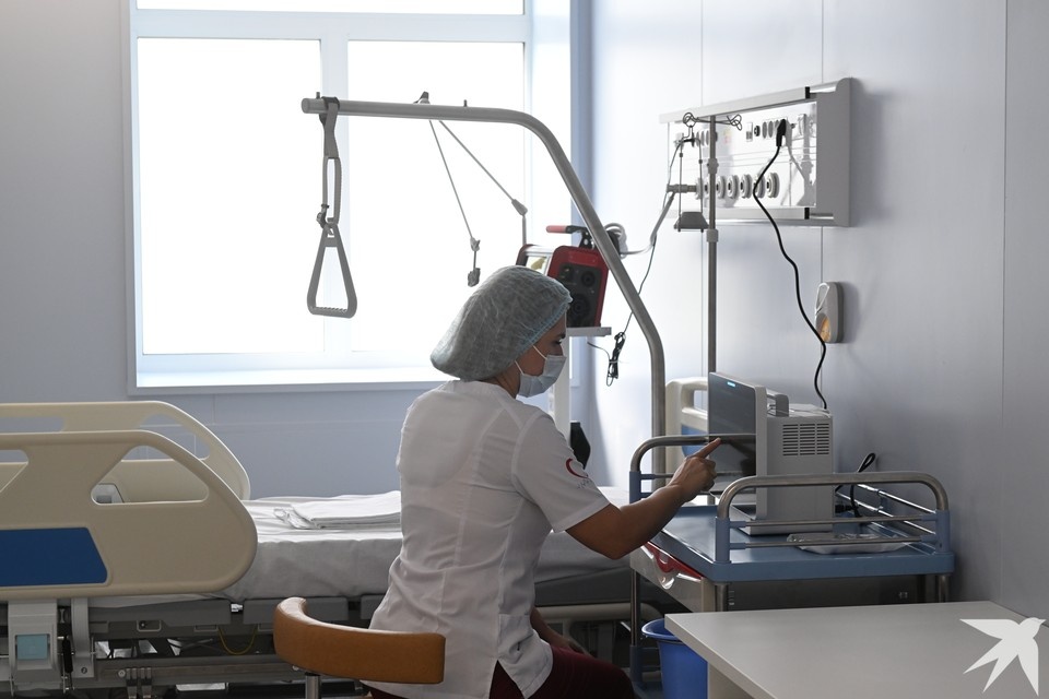    Новый метод лечения переломов при установке эндопротезов бедра применили уже более 200 раз Михаил ФРОЛОВ