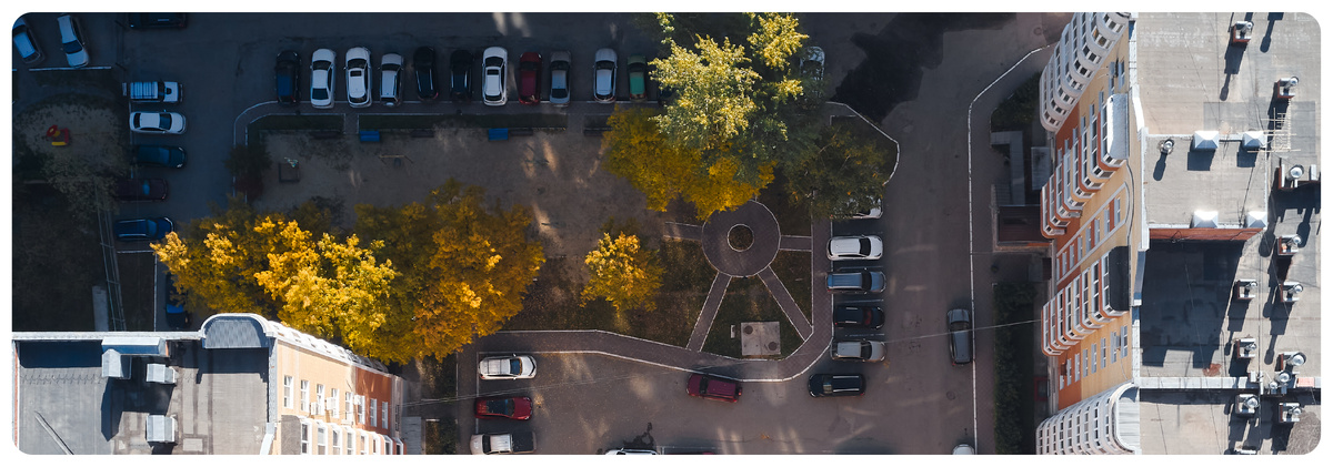 До: как выглядели дворы в начале нулевых