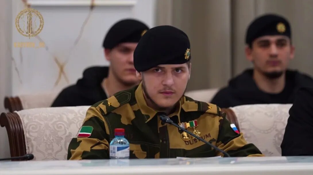Адам Кадыров на совещании с командирами силовых подразделений Чечни
Фото:
скрин видео / Kadyrov_95 / Telegram
