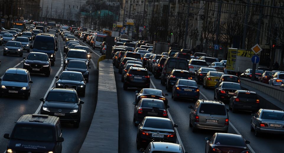    Вечерние пробки в Москве / Медиасток.рф