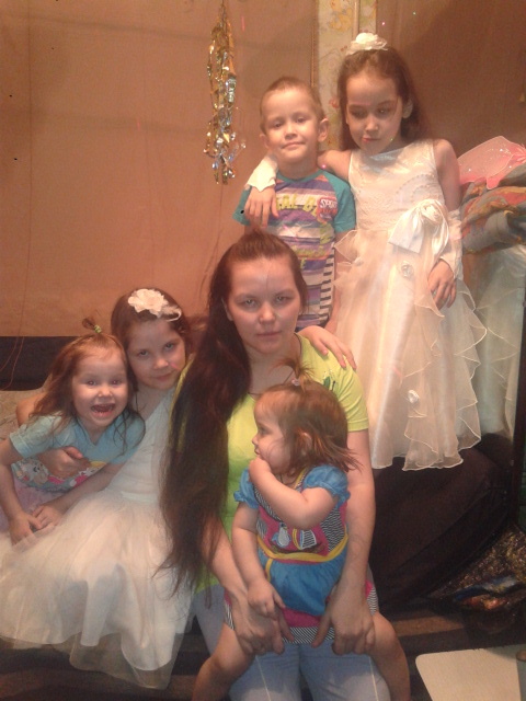 Фото как раз тех годов 2014-2015. Сейчас мне кажется что на фото мне лет 16 😅🤣 Но нет. 