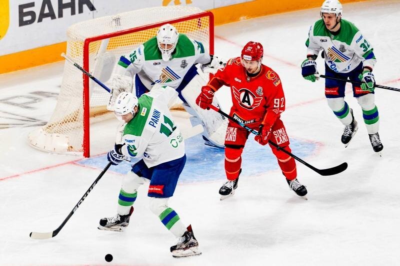    Фото: пресс-служба ХК «Автомобилист». Матч «Автомобилист» - «Салават Юлаев»