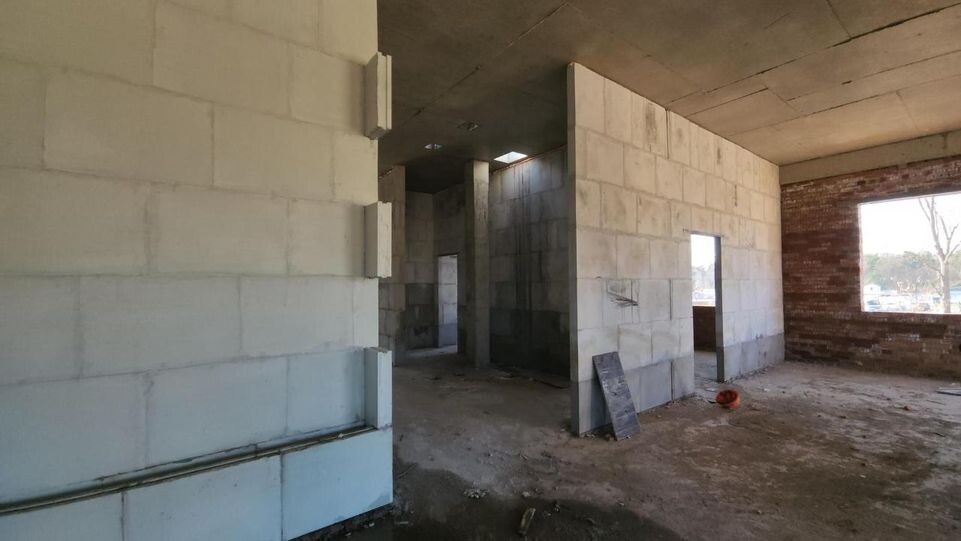     REGIONS / Артем Мишуков