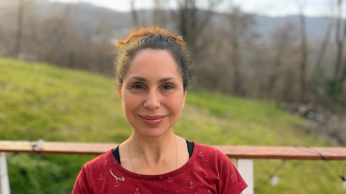 Это я сегодня. Специально сфотографировалась для статьи.